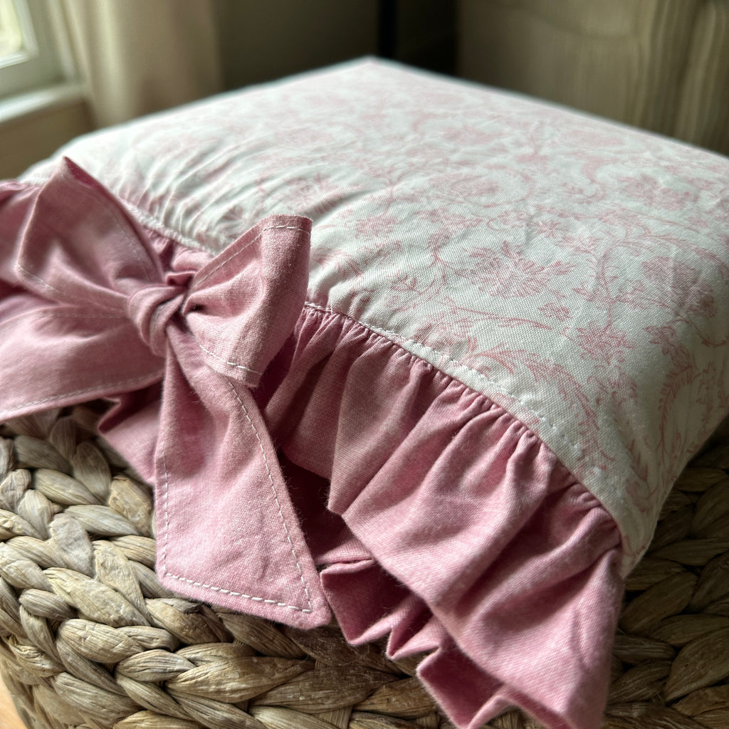 Pink Ruffled Bible Case