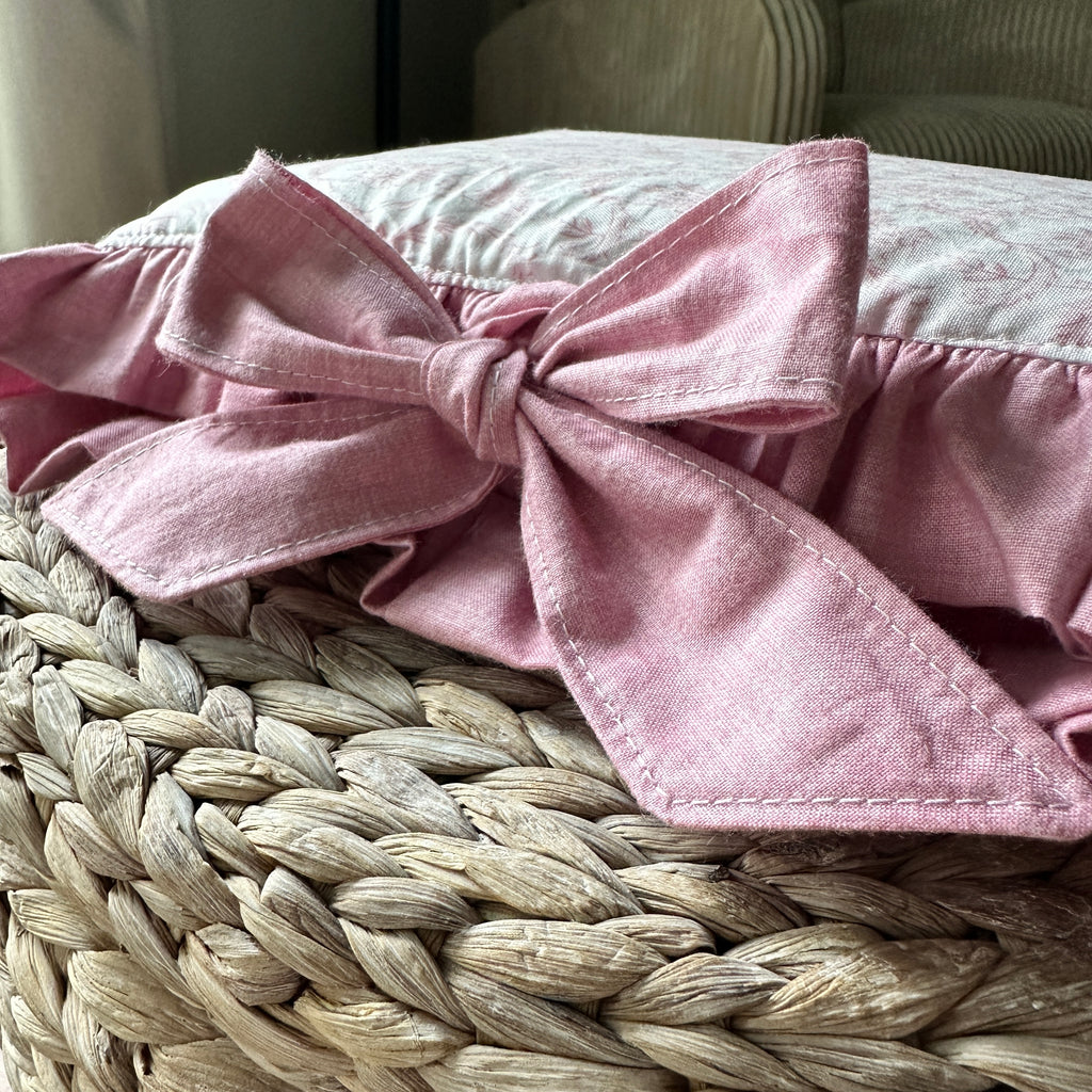 Pink Ruffled Bible Case