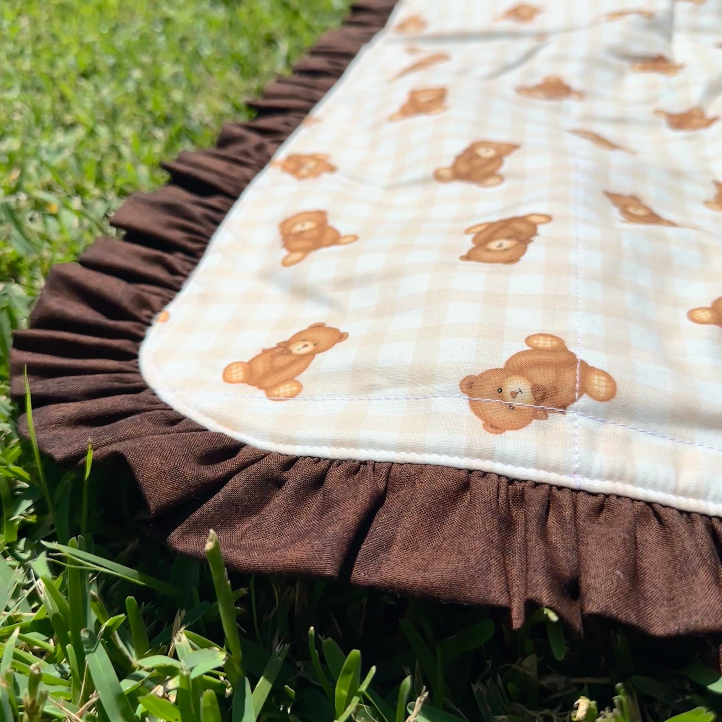 Teddy Bear Yard Quilt
